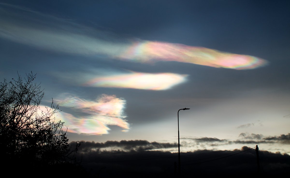 northernoptics's tweet photo. #Nacreousclouds #clouds #StormHour #Scunthorpe #Lincolnshire #Weather #NorthernOptics #photography https://t.co/rqbZ5gneoR