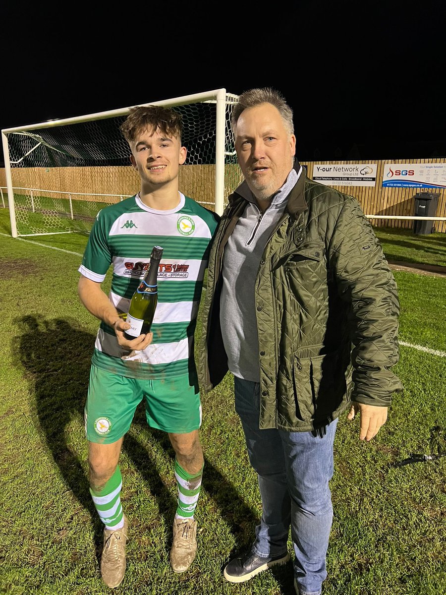Laverstock & Ford FC (@lavvyfc) on Twitter photo FULL TIME! 🎅🏻 delivered
What a performance & result from 34 seconds we ran riot!
6-0 win! Goals from
<a href="/chaesykes11/">chae sykes</a>
<a href="/AdamBourner/">Adam Bourner</a>
<a href="/archielovegrove/">archie lovegrove</a>
@CamronRoach96
<a href="/wake_lewis14/">Lewis Wakeford</a>
<a href="/RussellJones_23/">Russell Jones</a>
MOM Fin Roberts 👏🏼
Up the #Bulldogs💚⚽️🐶
Merry Christmas you lovely lot 🤓 FULL TIME! 🎅🏻 delivered
What a performance & result from 34 seconds we ran riot!
6-0 win! Goals from
<a href="/chaesykes11/">chae sykes</a>
<a href="/AdamBourner/">Adam Bourner</a>
<a href="/archielovegrove/">archie lovegrove</a>
@CamronRoach96
<a href="/wake_lewis14/">Lewis Wakeford</a>
<a href="/RussellJones_23/">Russell Jones</a>
MOM Fin Roberts 👏🏼
Up the #Bulldogs💚⚽️🐶
Merry Christmas you lovely lot 🤓