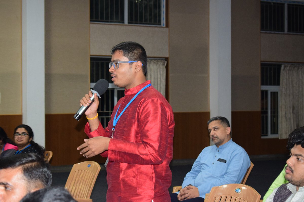 ThinkersForums's tweet photo. A Debate on Regionalism and Nationalism by Dr B V Vasant Kumar and Sri Rohit Chakratirtha  in Day 2 of #YTM2023 in Janaseva Vidya Kendra Channenahalli, Bengaluru. https://t.co/dEPAGG4Inn