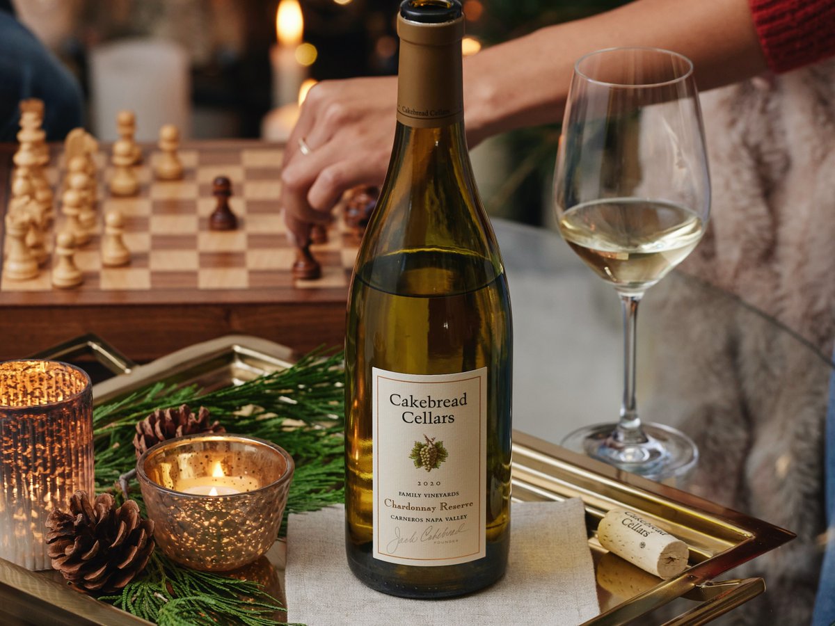 Here’s to merry moments shared over a great bottle of wine. Happy Holidays from our family to yours.