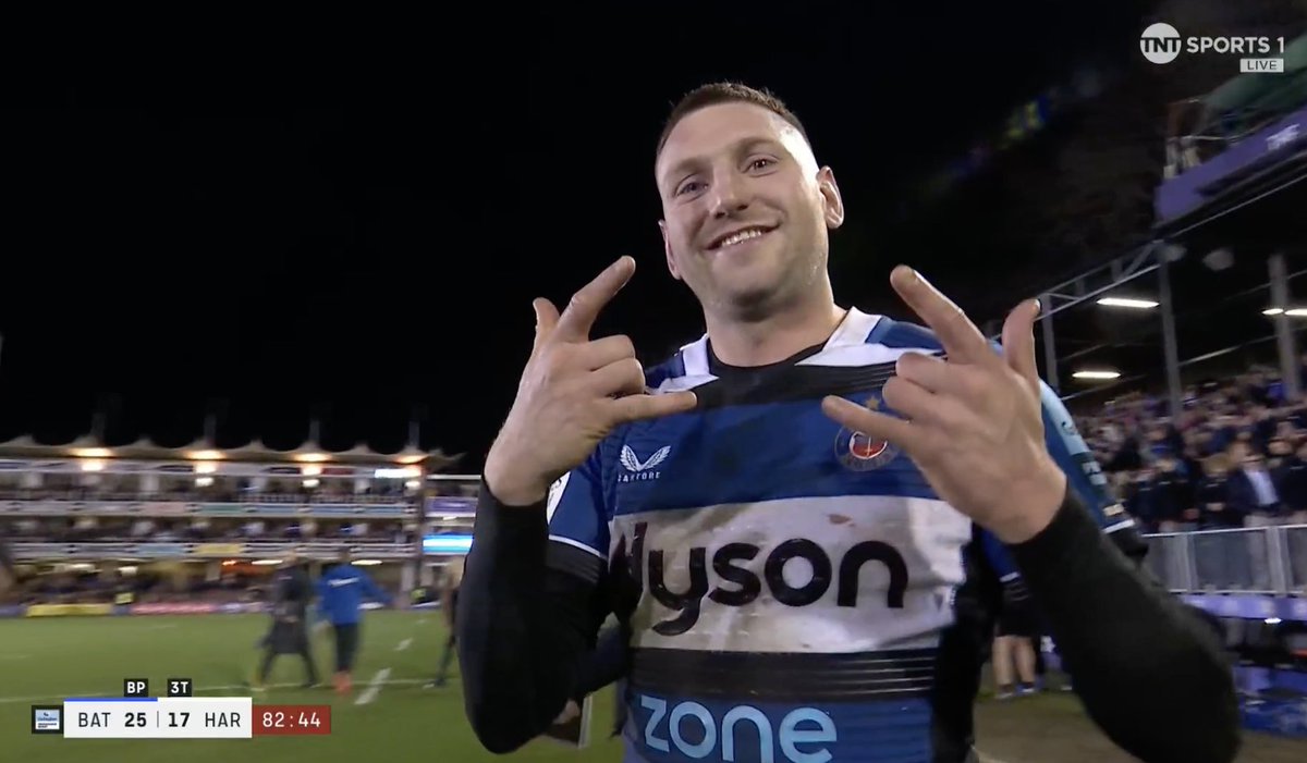 rugbyontnt's tweet photo. That 🔝 spot feeling

#GallagherPrem | @BathRugby | #BATvHAR https://t.co/xzN3mx4MCE