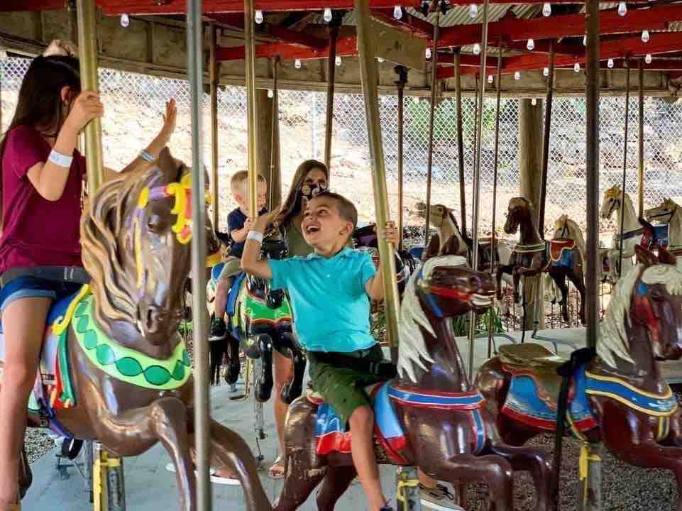 SAKiddiePark's tweet photo. Even though it’s an age-old tradition, Kiddie Park parties will always be in style! Book your next celebration today at Kiddie Park, one of San Antonio’s most treasured landmarks. https://t.co/3wf8c70Zxl https://t.co/eaKmnlHQ67