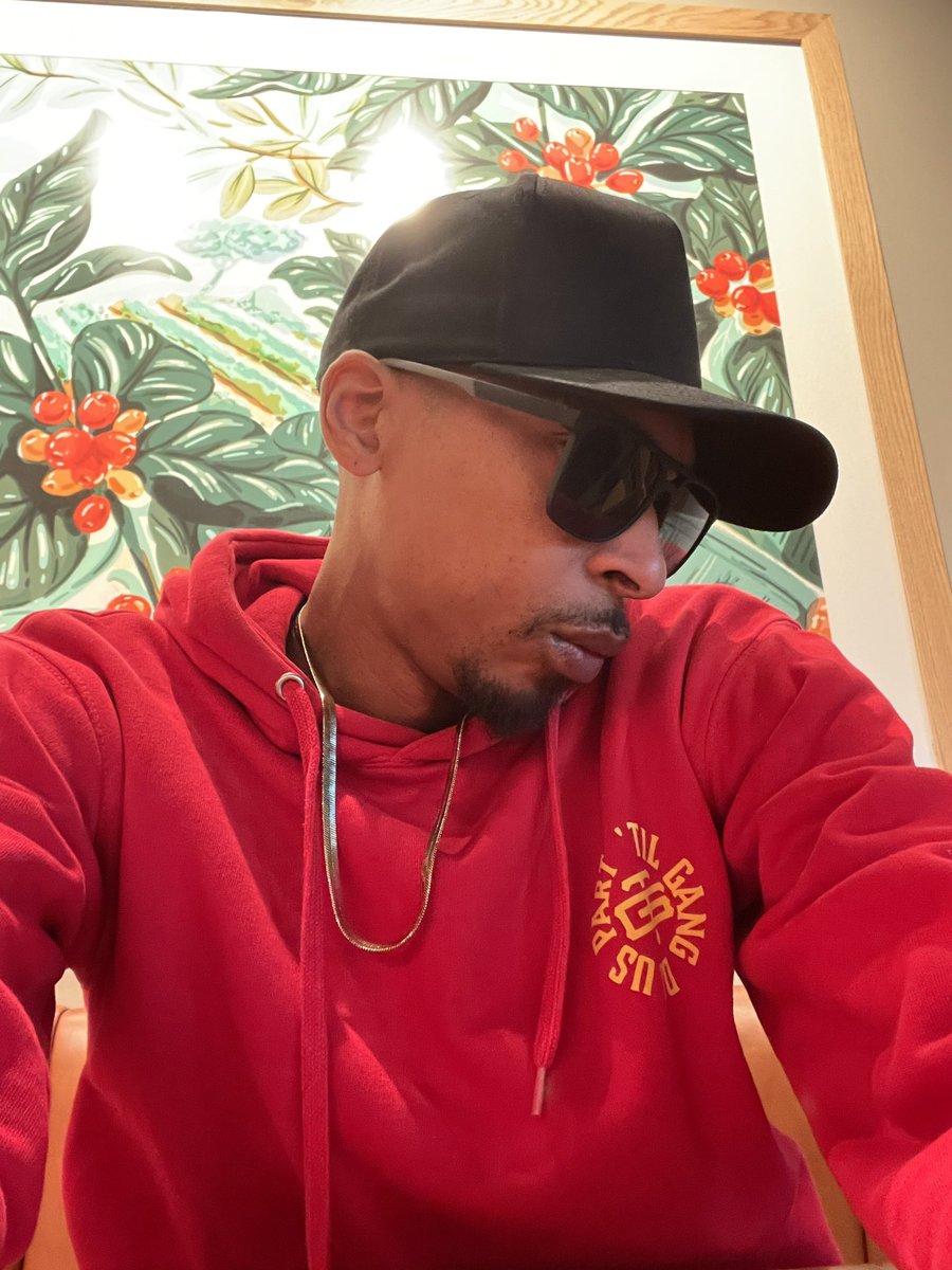 MrCrturner's tweet photo. Ain’t switching up on God He ain’t switch up on me… https://t.co/0cHAn6uCb9