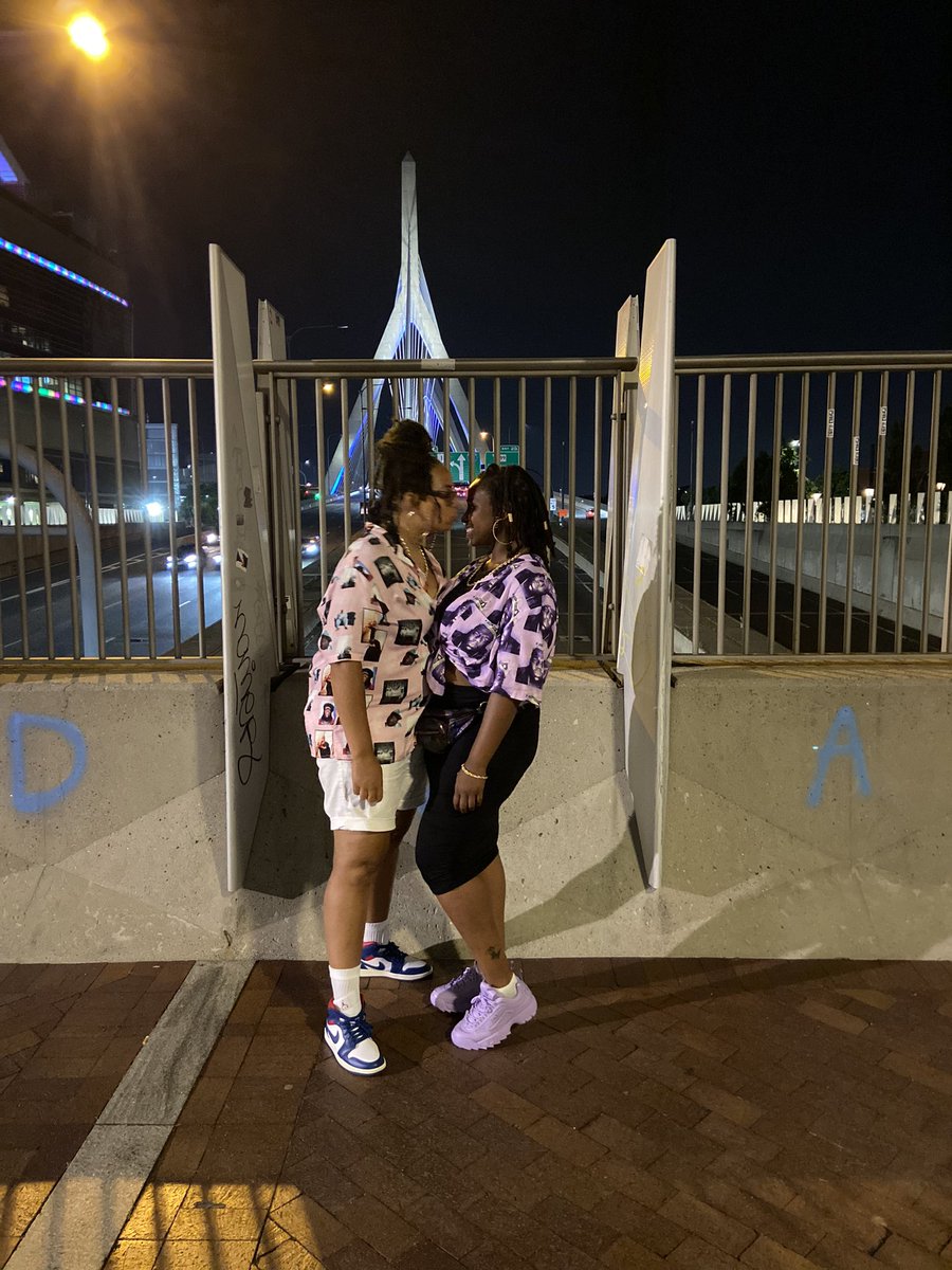 CagneyElayna's tweet image. What a blessing it is to do life with such a beautiful person… happy anniversary to my love.. when we’re well we’ll celebrate to proper way.. for now.. know that every love song reminds of you 😘 #mysurething #mydream #thinkingoutloud #thebrokenroad  #staywithyou @CoachShabazz