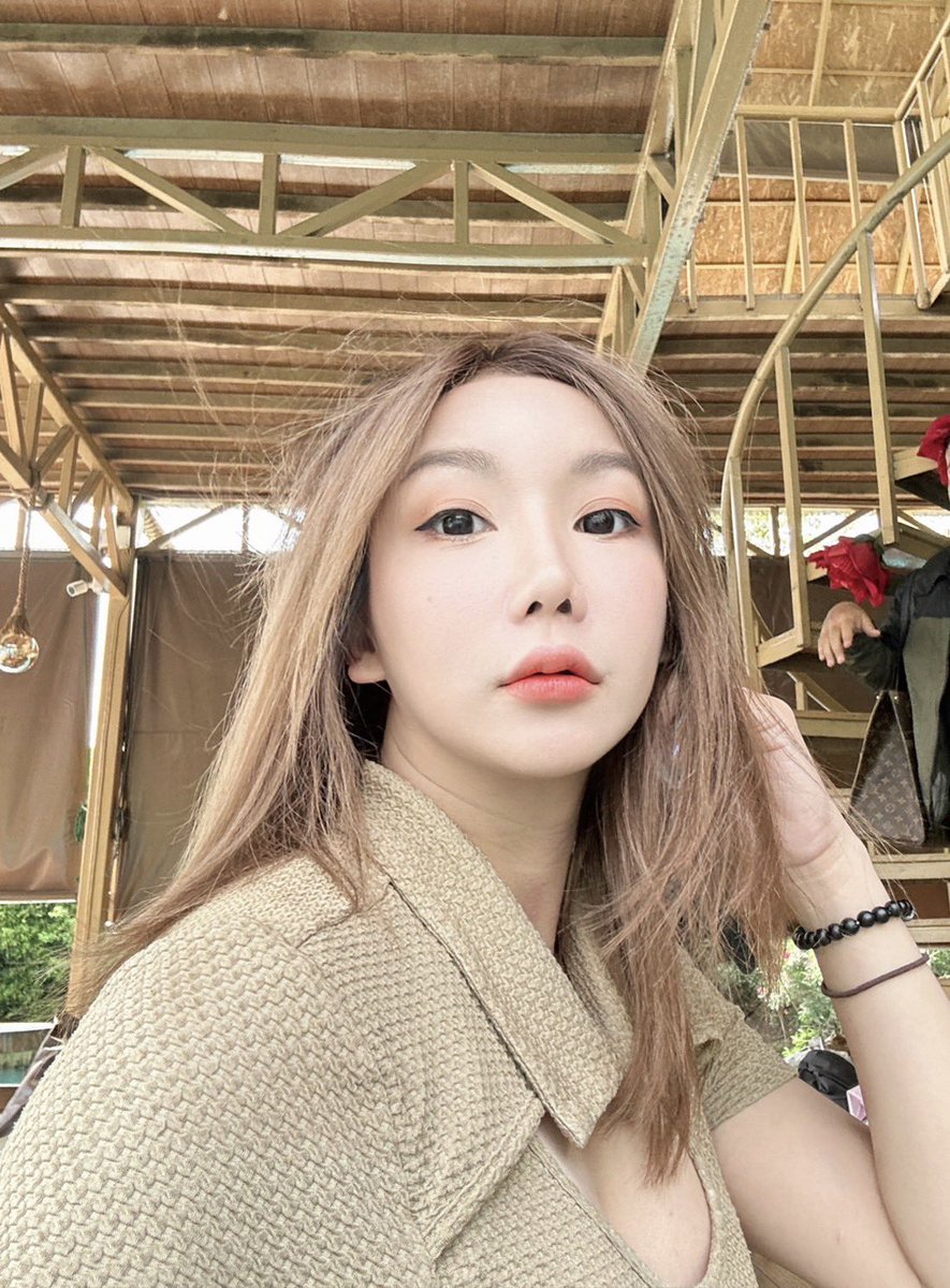 han37333's tweet photo. 不是所有的魚都生活在同一片海裡，人各有不同，無論遇到什麼樣的，人都不稀奇無論活成什麼樣子，理解妳的人依然站在妳的身後，堅定不移的支持妳。
#花蓮 https://t.co/4HXJgml9Qo