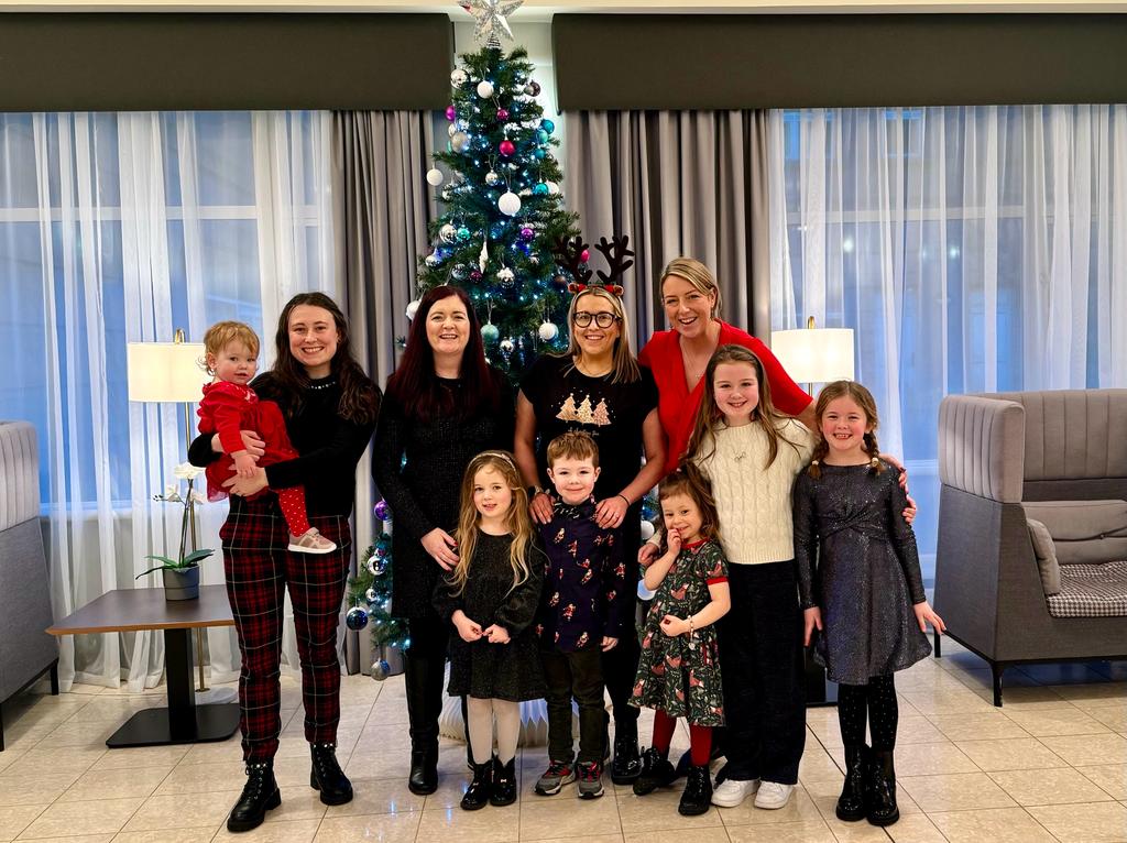 Lmcguirex's tweet photo. A day of festive fun 🎄🥰 @justjilly84 https://t.co/TDSZeGn6FJ