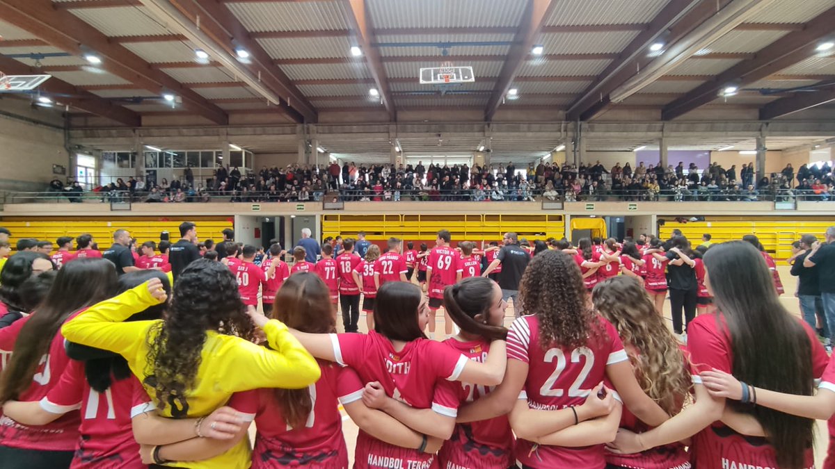 FedCatHandbol's tweet image. 🤾‍‍Avui hem tingut la presentació del Club Handbol Terrassa per la temporada 2023-2024.

🙌 Hi ha assistit el president de la Federació Catalana d'Handbol, Jaume Fort, juntament amb diferents regidores del consistori.

💪 Molts èxits aquesta temporada!

#HandbolCatalà