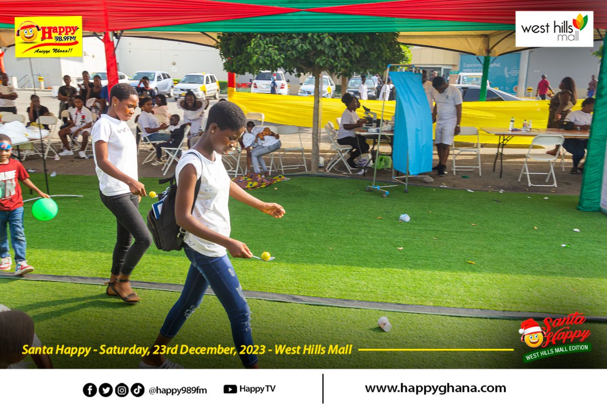 HAPPY989FM's tweet photo. The Lime and Spoon challenge was lit!π
Children out to have a fun time here at the West Hills Mall.
#SantaHappy
#WestHillsMall
#MerryChristmas
#HappyNewYear
#HappyGhana https://t.co/MWP4IlwciQ