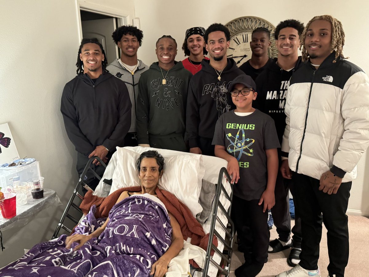 Momma Mickey wanted to spend some time last night with some of the boys I have coached and trained and she has loved on throughout the years!! What a blessing for these young men to come show so much love to my wife and family!! Merry Christmas!!!