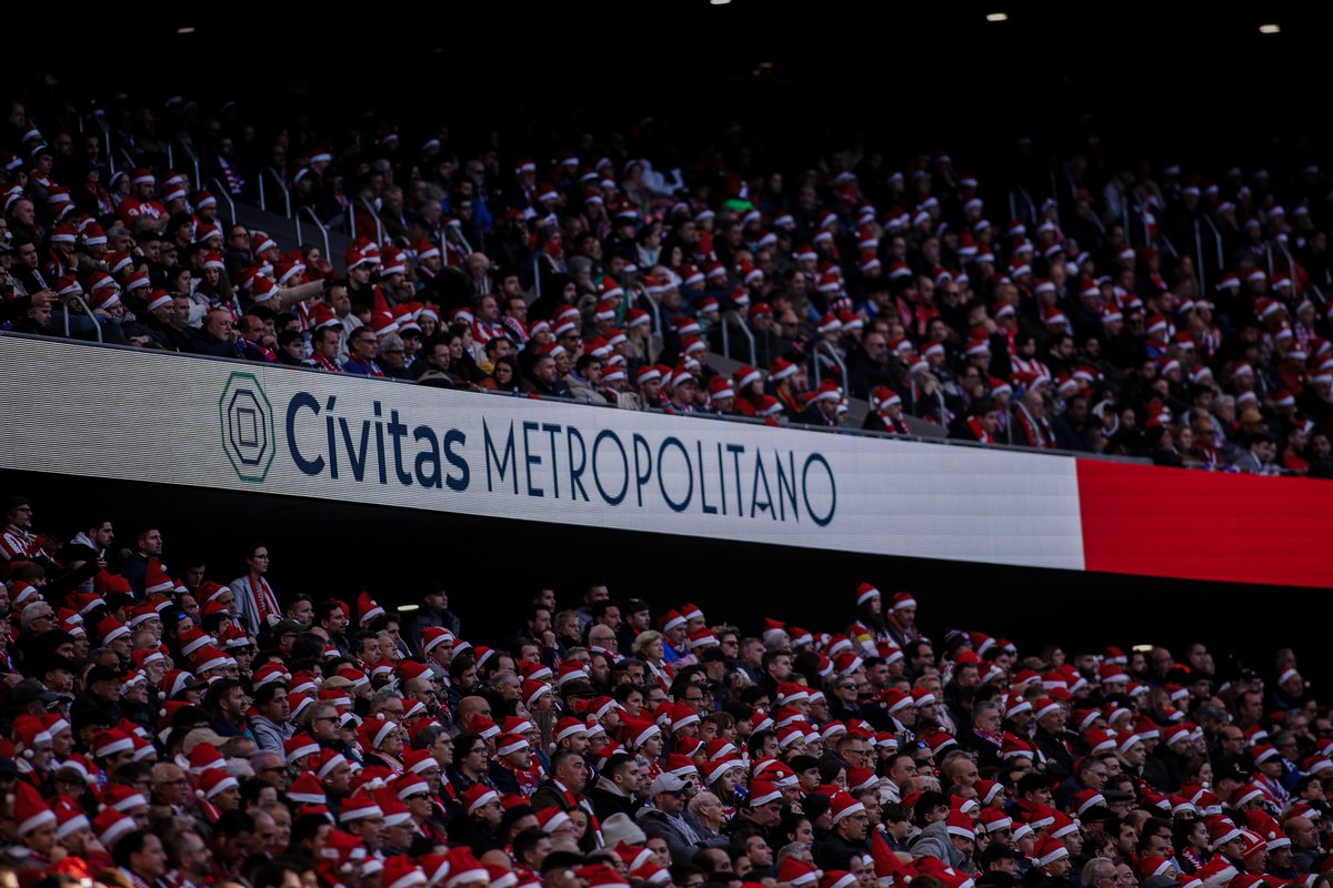 Atleti's tweet photo. 🎅 Santa es rojiblanco ❤🤍 https://t.co/CBek4pN6ZH