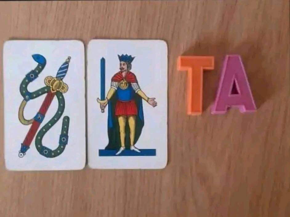 Megghi45's tweet image. Indovinate il rebus 😂