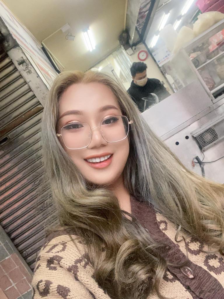 transgender 🤫 tweet media