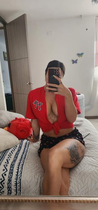 Feliz #23deDiciembre 🥰 https://t.co/uwXqKk5OC2 https://t.co/LhMKckB6Ad<a href="/tag/23dediciembre"class="tags">#23deDiciembre</a>