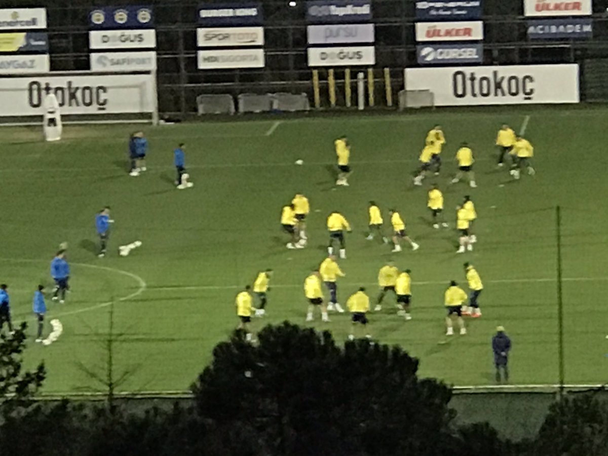ZaferEdikli's tweet photo. @Fenerbahce İzledik 🫵💪 https://t.co/4nA8ZqeTMW