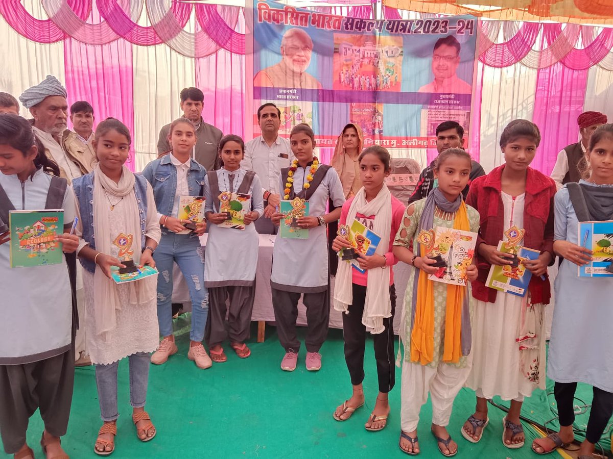 DCDMTonk's tweet photo. #विकसित_भारत_संकल्प_यात्रा
आमजन को मिल रही शिविरों में राहत
@DIPRRajasthan @RajGovOfficial  @PIBJaipur @PIB_India @RajCMO https://t.co/CM8h3luKz7