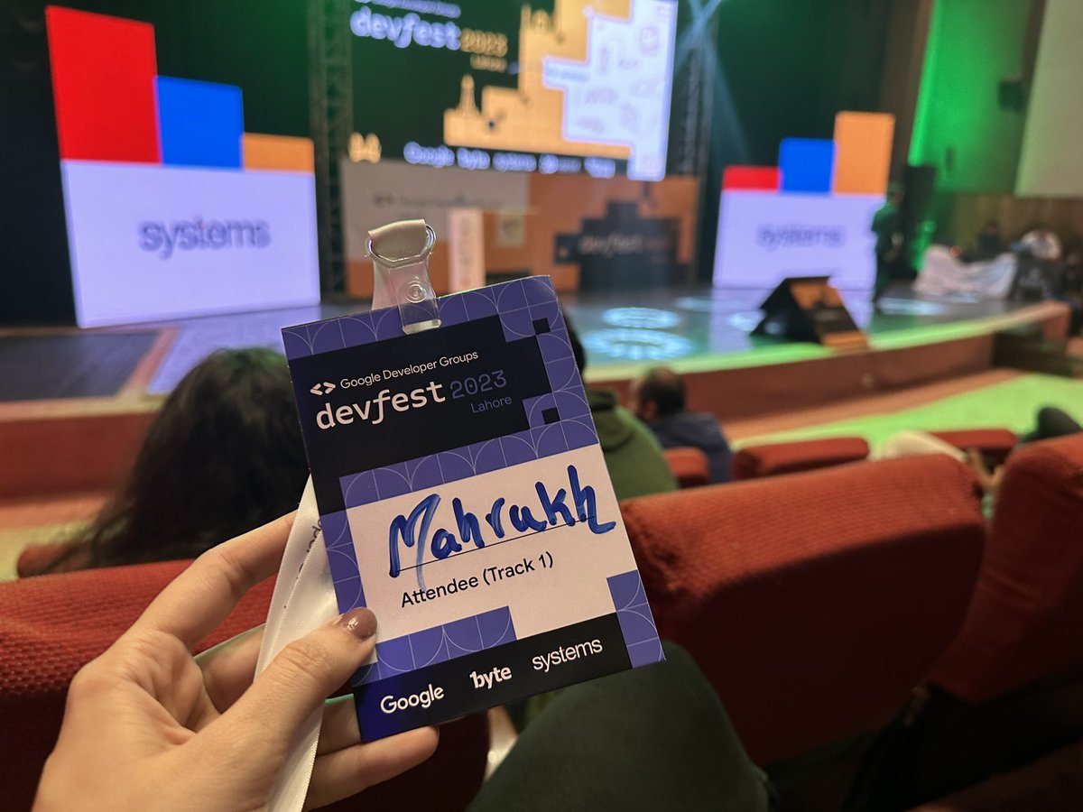 MahrukhRaza05's tweet photo. I attended Google #DevFest2023 today. I truly appreciate the efforts of the entire team. It was wonderful to witness the strength of @Googleβs community here in Pakistan, fostering the learning of engineering skills in unconventional ways, as always.
#DevFestPK #GDGLahore https://t.co/lbqc3gUh81