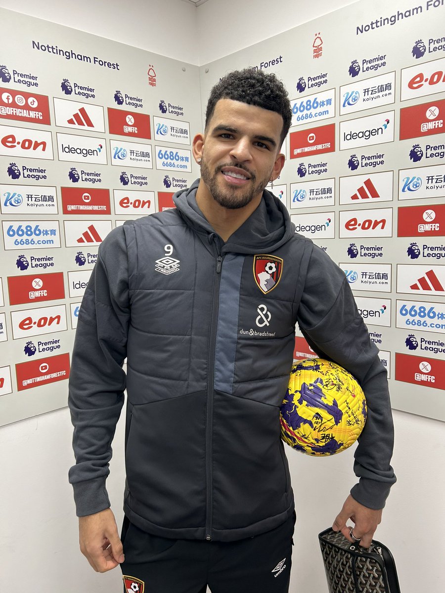 🍒 <a href="/DomSolanke/">Dom Solanke</a> has just told me he had a meeting only yesterday with Tommy Elphick &amp; analyst Tom Webber about how he needed to score more headers. Just the two absolute corkers in his hat-trick today ⚽️⚽️ #afcb
