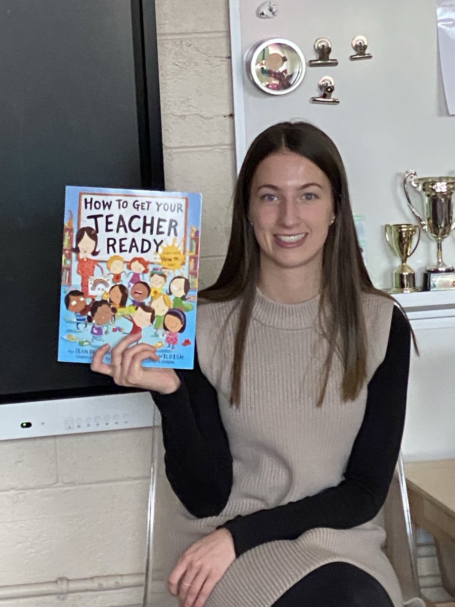 Friday was Miss McGuire’s last day with K2. She gifted the Ss with the book How To Get Your Teacher Ready. She thanked the Ss for helping prepare her on her journey. 😊 ⁦@BrockUniversity⁩ ⁦@PortWellerPS⁩