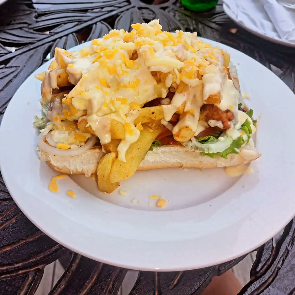 empire_digest's tweet photo. We ordered something small for my lady 🤭
-
Step by Step Guide From $0 to $10k+ Per Month 👉🏻👉🏻@empire_digest 
-
#food #love #empire #foodporn #family #meal #travel #luxury #luxurylife #luxurylifestyle #enptrepreneur #business #trending #happy #travelling https://t.co/0tuPrRvRvM