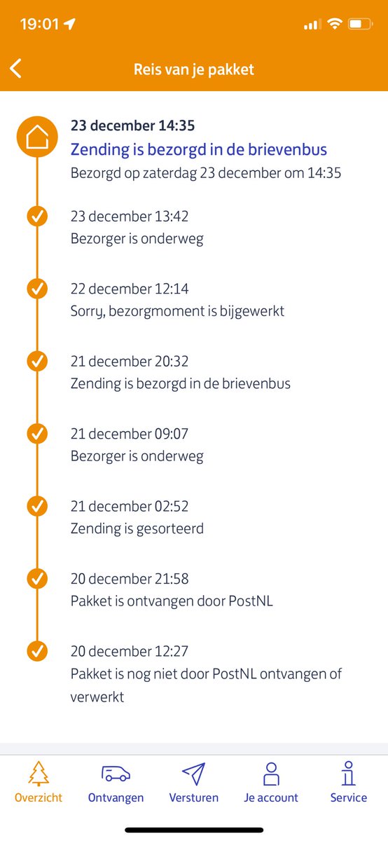 SugarCaneJuice's tweet photo. @PostNL track &amp; trace zegt dat mijn brievenbuspakket bezorgd is maar dat is niet waar… ik zie op de deurbelcam dat de bezorger wel is geweest rond dat tijdstip en een andere brief door de bus heeft gegooid, maar het brievenbuspakket had hij niet eens vast. Wat is er gebeurd? https://t.co/l1DAdhHfq9
