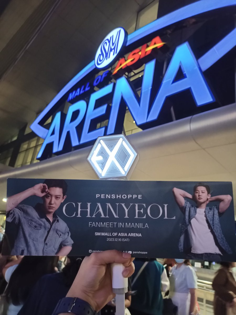 Librachuchu's tweet photo. #PENSHOPPExCHANYEOLinMNL https://t.co/TNzqWzhyTh