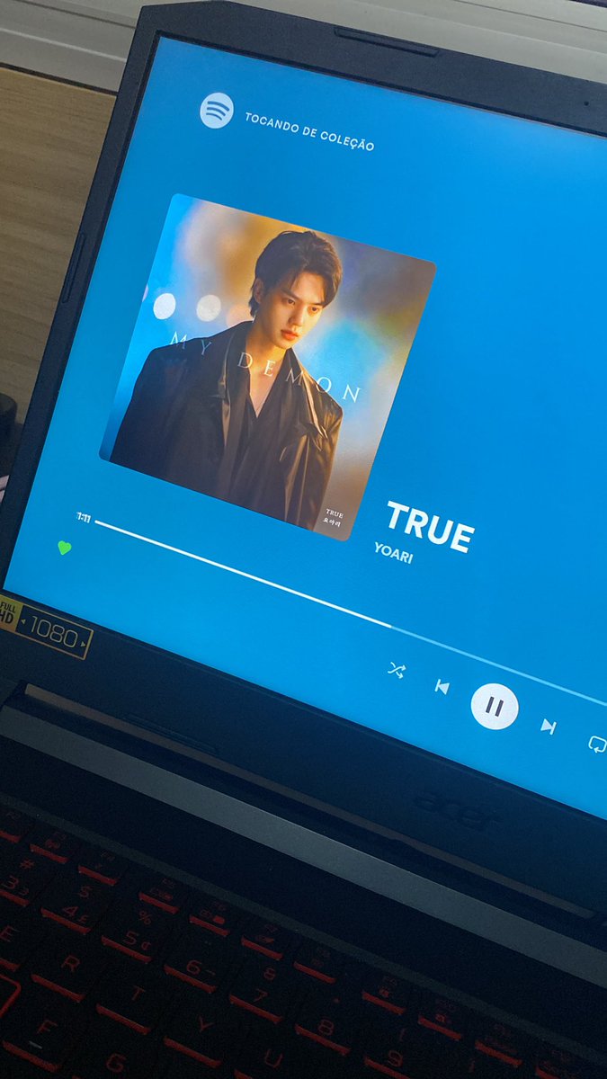 FINALMENTE ESTOU PODENDO ESCUTAR ESSE HINO 🙏🏼🙏🏼 #MyDemon