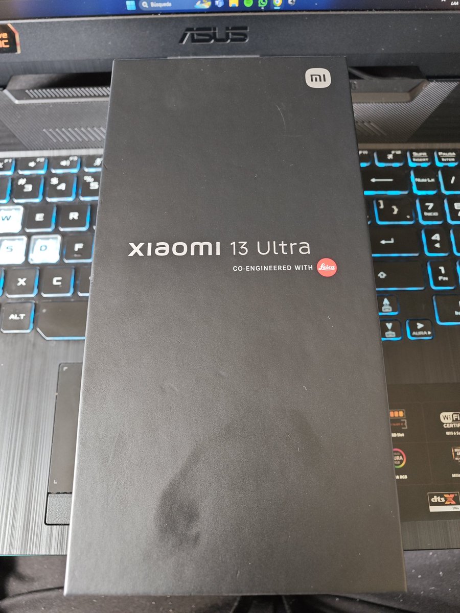 MediumUniform's tweet photo. @Carlos_Vassan gracias a tus recomendaciones pude decidirme. Excelente dispositivo, vale totalmente la pena https://t.co/gTHATcg145