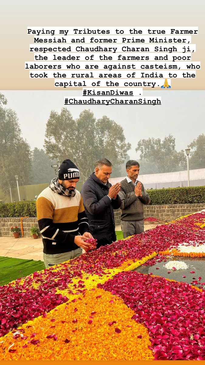 DrShoaibCh96's tweet photo. Paying my deeply Tributes to the true Farmer Messiah and former Prime Minister, respected Chaudhary Charan Singh ji, the leader of the farmers and poor laborers who are against casteism, who took the rural areas of India to the capital of the country.🙏

#NationalFarmersDay2023 https://t.co/rLM3Qxsqdd