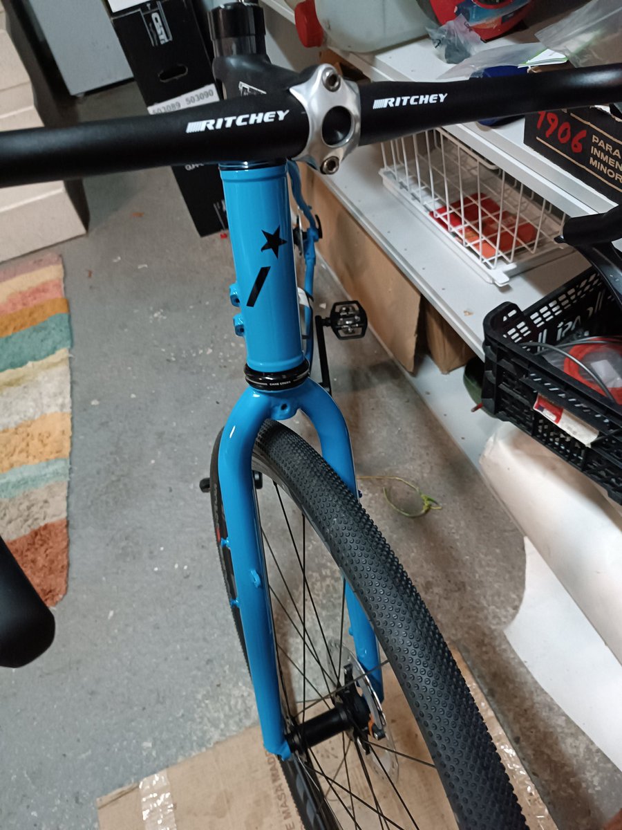 BirakaCycles's tweet photo. #gravel #artisaua #birakastyle Labetik atera berria; Bihotz bihotzez, aitonarentzat https://t.co/g5JTDQw0st