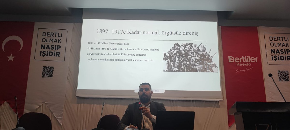 dertliler2016's tweet photo. "#KudüsHatipleri Eğitim Akademisi" üçüncü haftanın son dersini, İstanbul Medipol Üniversitesi Öğretim Görevlisi @mahmoud_sr'in "Filistin Direnişinin Tarihi ve Bugünü" konulu sunumuyla gerçekleştirdik.

Teşrifi ve sunumu için Hocamıza teşekkür ediyoruz. #Derdimizİnsanlık https://t.co/nxQBulzbBi