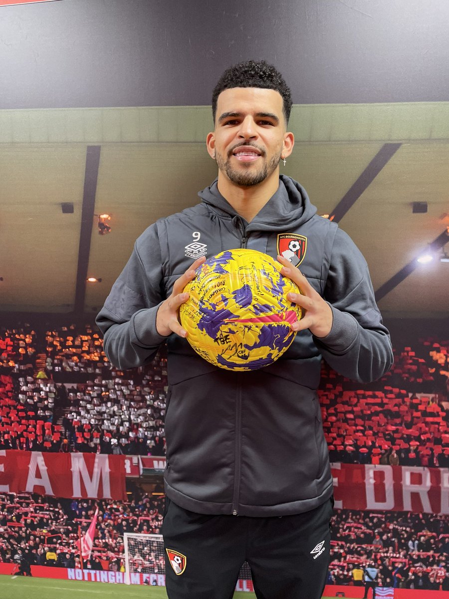 afcbournemouth's tweet photo. You’re welcome, @OfficialFPL 😉 https://t.co/zsIG0gCV3D