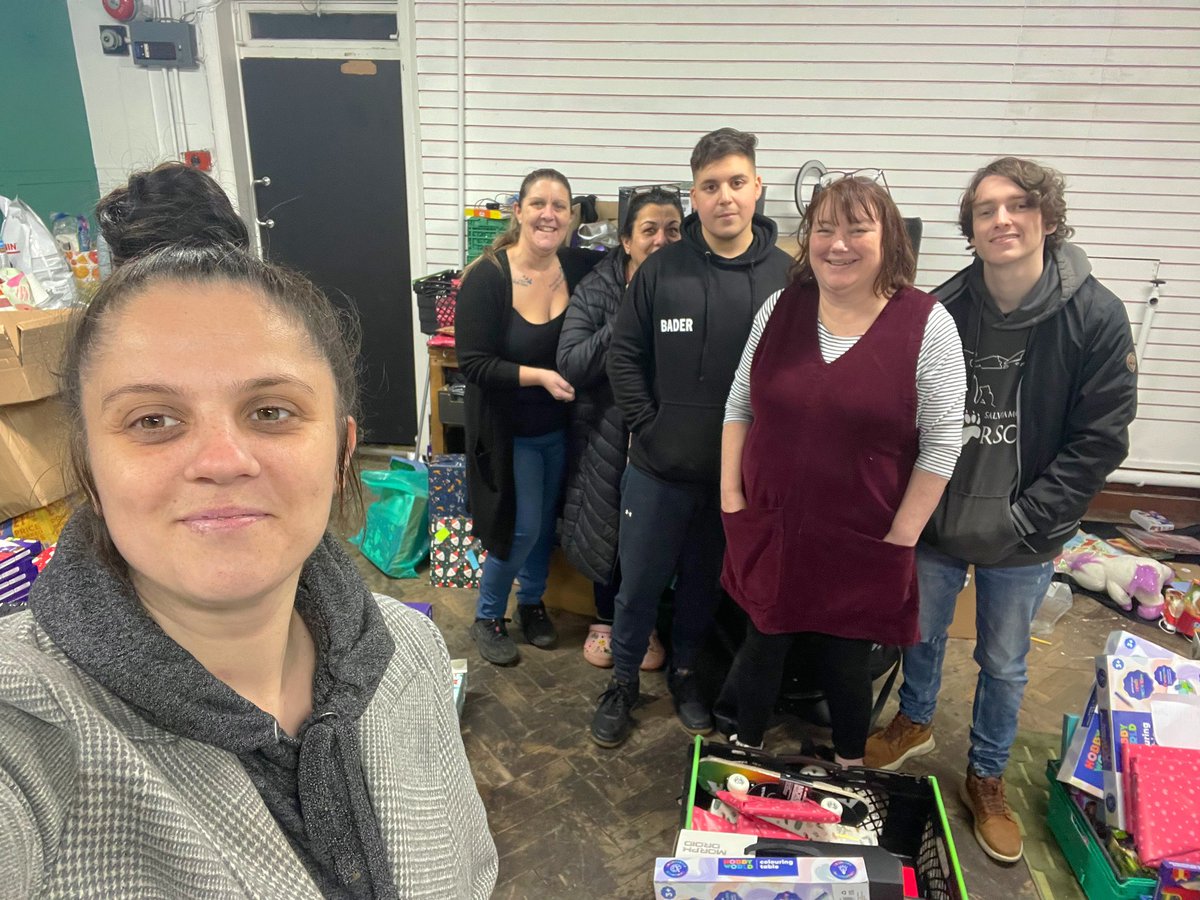 Our food bank has donated TOYS AND FOOD tonight to TakeTen Mental Health & Suicide Prevention CIC and Paula Graham so they can deliver to struggling families. Stevie M Morley

SHOUT OUT to Jenny Holden-stokes and Jonjo for helping! #foodbank #partnership