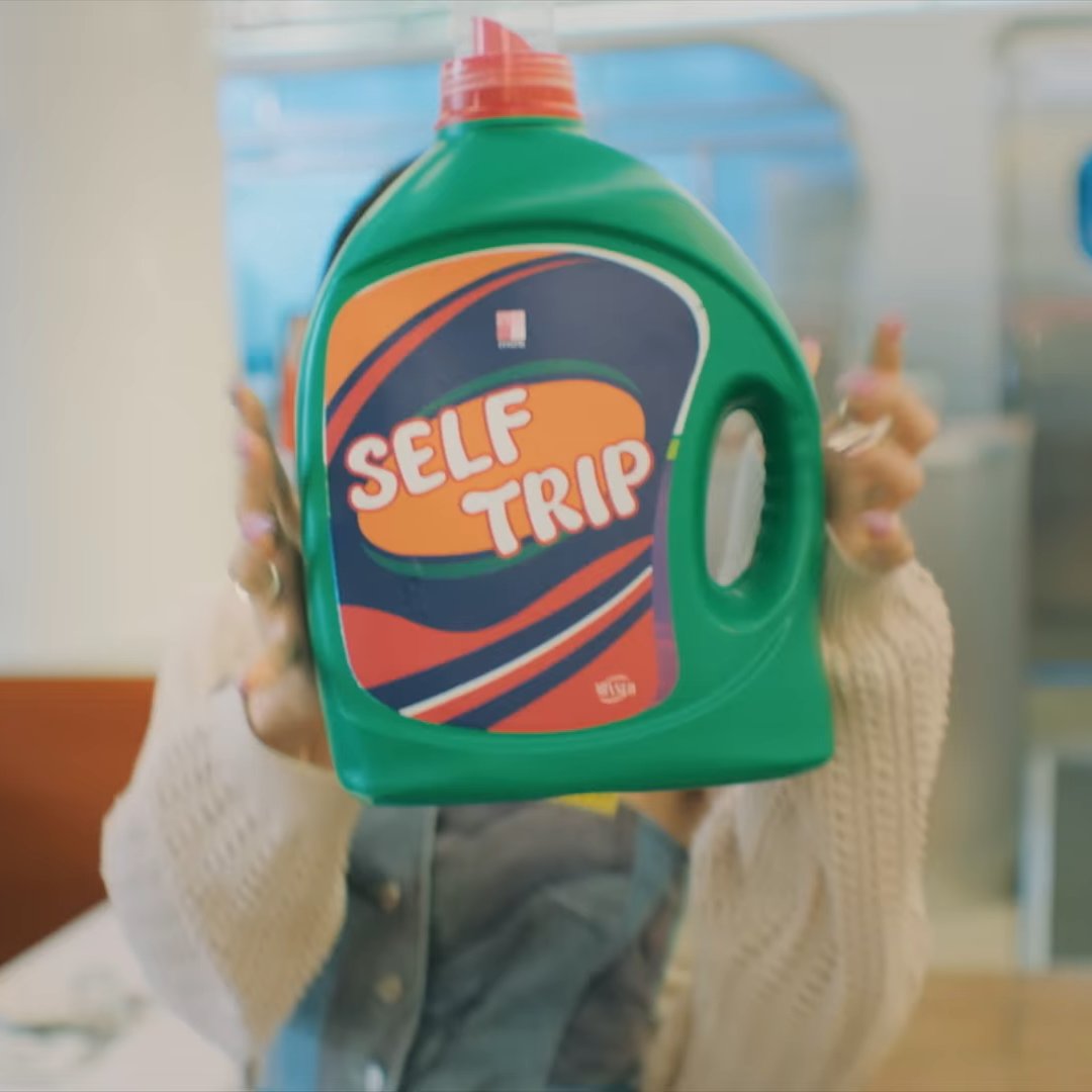 haxegons's tweet photo. the laundry detergent in minseo - #self_trip https://t.co/6FgbHs4WUX