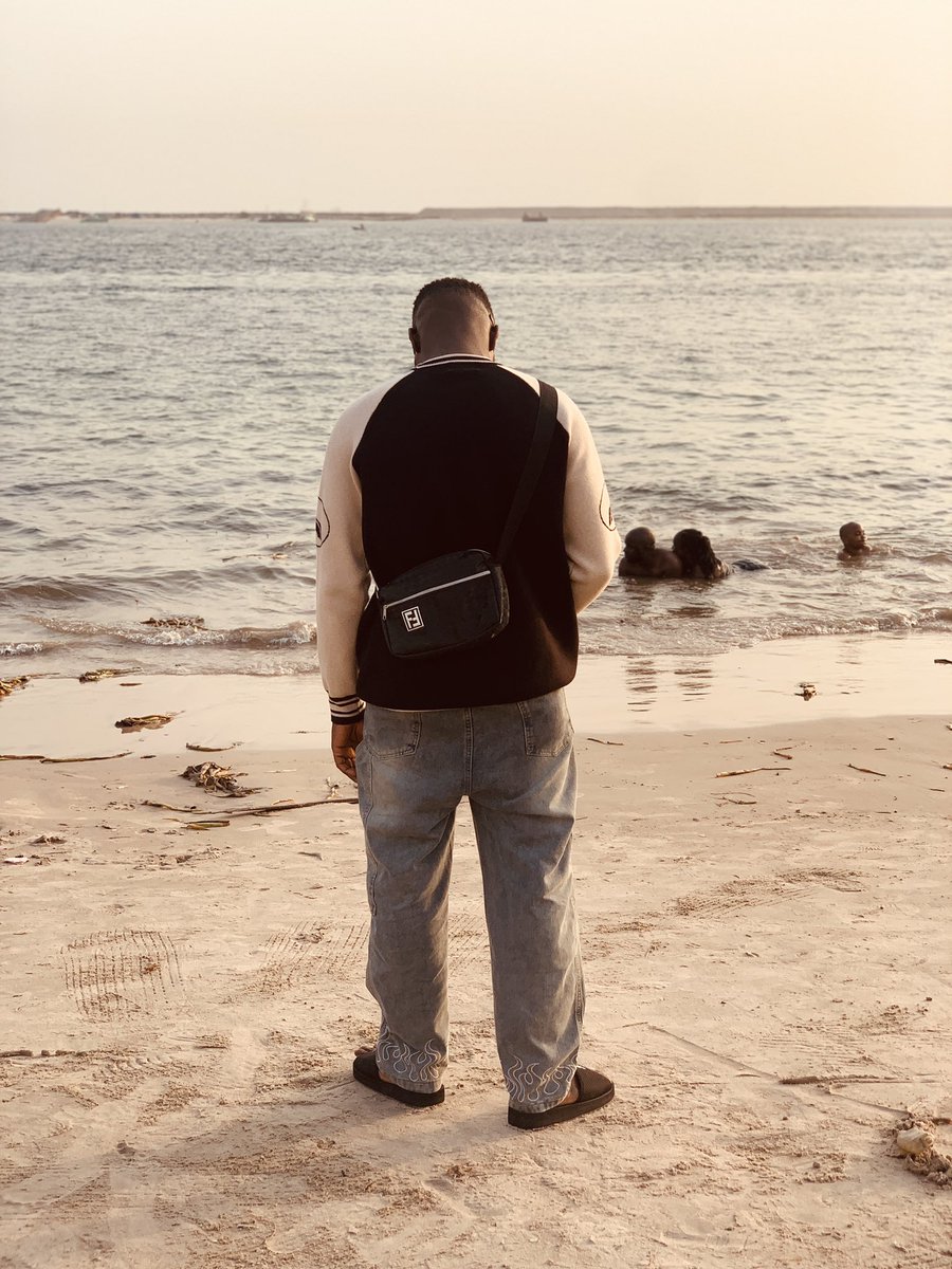 Ragnar0209's tweet photo. Nobody’s gonna make it out of life at the end of day😎😎😎 https://t.co/bbwULg1Xi5