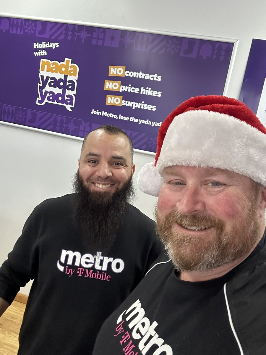 Neil Weir (@nrweir2112) on Twitter photo In addition to a great beard, Ismael has some amazing stocking stuffers in Chicago Heights! #CentralEast #Chicago #NadaYadaYada <a href="/thayesnet/">Terry Hayes</a> <a href="/WinstonAwadzi/">Winston Awadzi</a> <a href="/LizMorelos3/">Liz Morelos</a> In addition to a great beard, Ismael has some amazing stocking stuffers in Chicago Heights! #CentralEast #Chicago #NadaYadaYada <a href="/thayesnet/">Terry Hayes</a> <a href="/WinstonAwadzi/">Winston Awadzi</a> <a href="/LizMorelos3/">Liz Morelos</a>