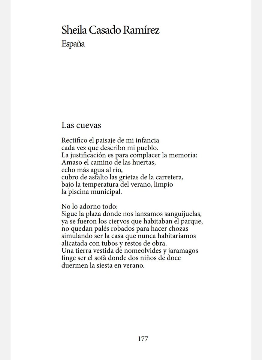 SheyCasado's tweet photo. Aparecí en el número anterior de Casapaís con algunos poemas y ya ha salido la segunda parte 🌺 https://t.co/b5NxKdK3jQ