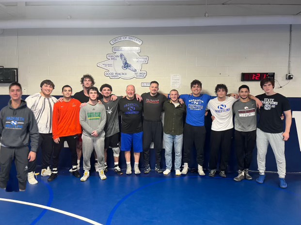Holiday Alumni Practice!
6 State Champions
23 State Placewinners
1,228 Career Wins
18 DXI Champions
None more important than the great men they have become off the mat!
A Tradition of Excellence!
#NazarethProud
#SassoStrong
#NazarethWrestlingFamily
🔵🦅🤼‍♀️🤼‍♂️