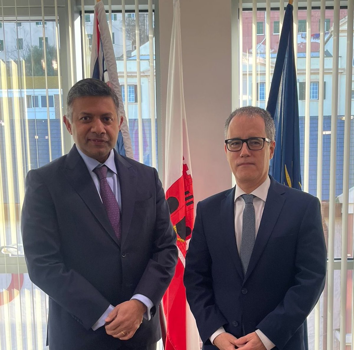 HC @VDoraiswami also met Dy CM of @GibraltarGov Hon Dr Joseph Garcia CMG. Apart from travel facilitation, they discussed ties in IT and financial services and . (2/4) @MEAIndia @IndianDiplomacy @sujitjoyghosh