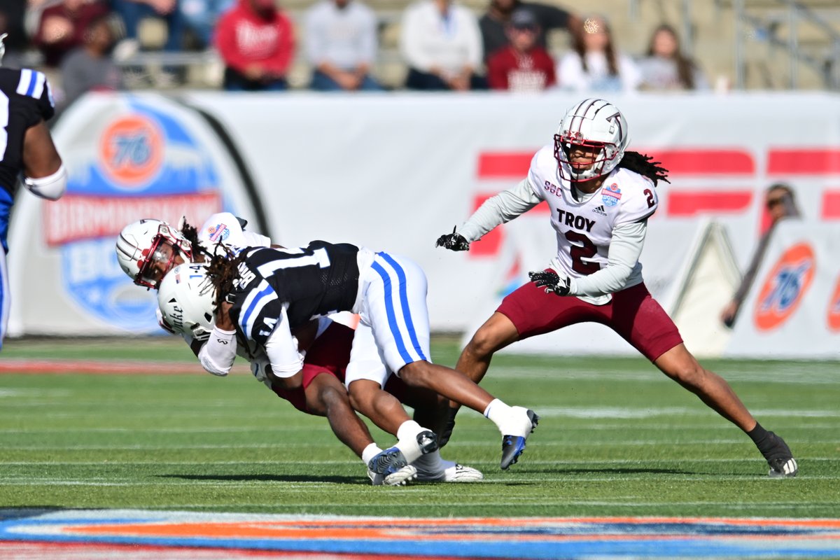 TroyTrojansFB's tweet photo. Birmingham Bowl๐
#RiseToBuild | #OneTROY โ๏ธ๐ https://t.co/oWb28hq3XA