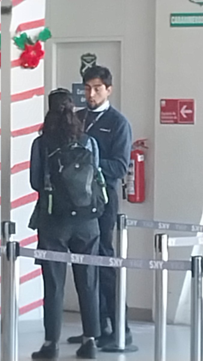 manunolo's tweet photo. @SKYAirline_CL https://t.co/fcKj7blPA4