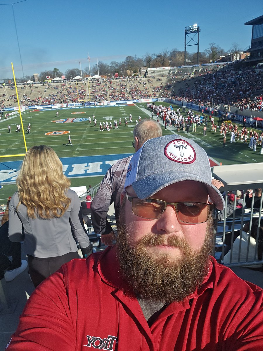 colt081192's tweet photo. #gamestopbham23
#76BirminghamBowl
All i want for Christmas is a Troy win and a PS5!!! https://t.co/Wt1rdG35Pf