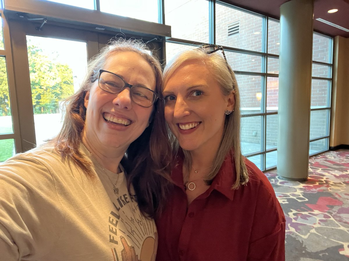 JulSPNForever67's tweet photo. This girl. I’m so glad I met you at #CharCon and that you immediately fit into my life and my little #SPNFamily. I am so grateful we sat near each other at Olive Garden so we could really talk. Love you so much @Julie_Fleming and someday we will get our J squared op w J2 🥰 https://t.co/K68HUJNCim