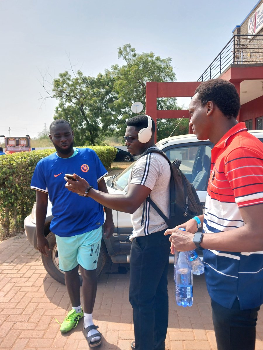 unravelstudios_'s tweet photo. Had a great time meeting @kwadwosheldon @thekingadjor @EiiScanty @CyrusAgogo and the other KSS crew members at the #PrrrrFunGames . Amazing people, amazing conversations had and looking forward to seeing them reach greater heights. https://t.co/6jwqa83rhu