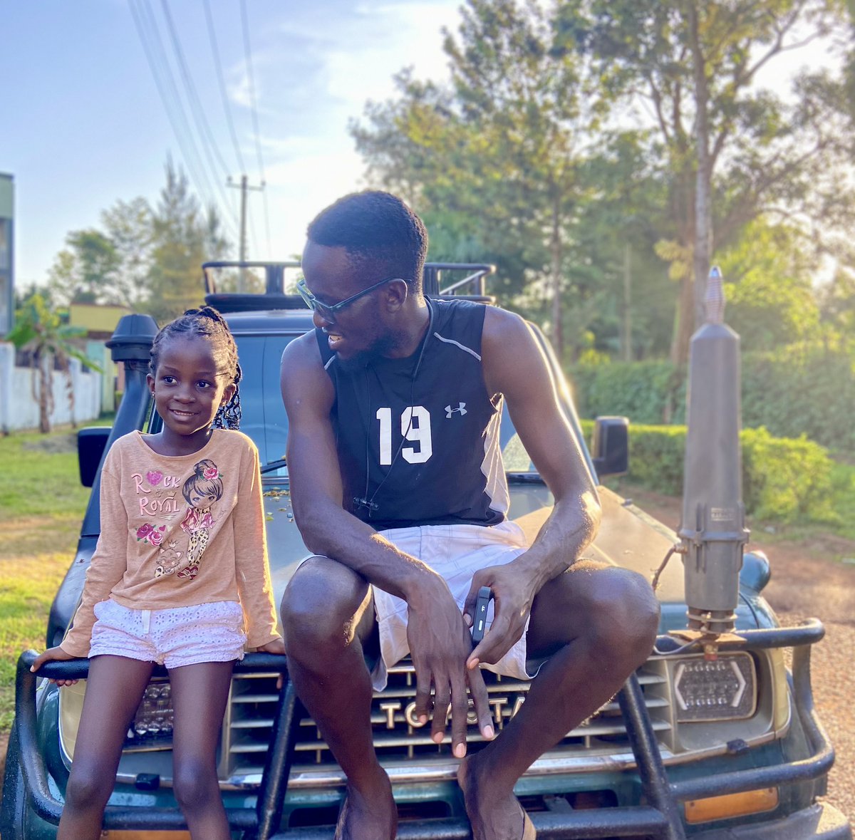 MageroAbraham's tweet photo. Due 2 d desire 2 take us 2 d very best of skools, our dad over worked &amp; was hardly home. We never got a chance 2 spend tym wit hm. I don’t know how it feels to smile wit a father.

That’s why am an advocate of intentional parenting; work hard but spend tym with your children. https://t.co/BJyoQvQvkn
