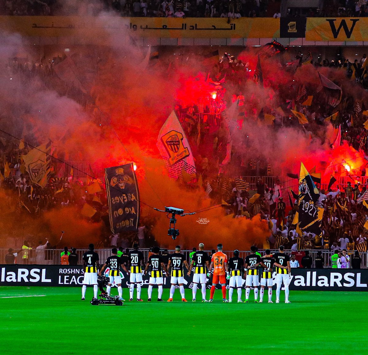 #الاتحاد_الرايد

اسعد الله اوقاتكم بالخير والمحبه
بالتوفيق للعميد الاتحاد الكبير 
ولو كان في اسواء احواله لكن خلفكم ياليوث مهما كانت الضروف