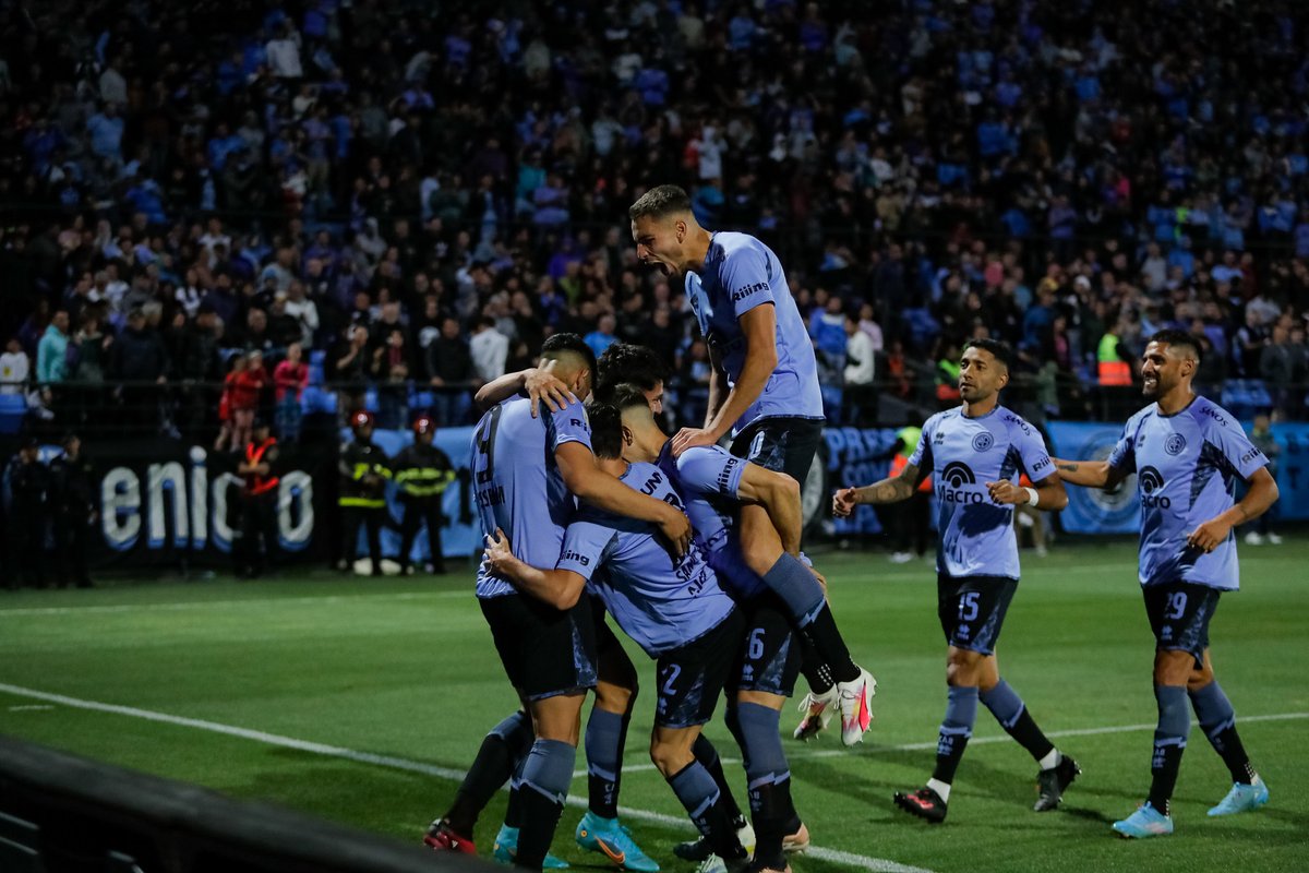 Belgrano's tweet photo. 🤩 Los mejores festejos son piratas 🏴‍☠️⚽ https://t.co/YW6yOyBLRM
