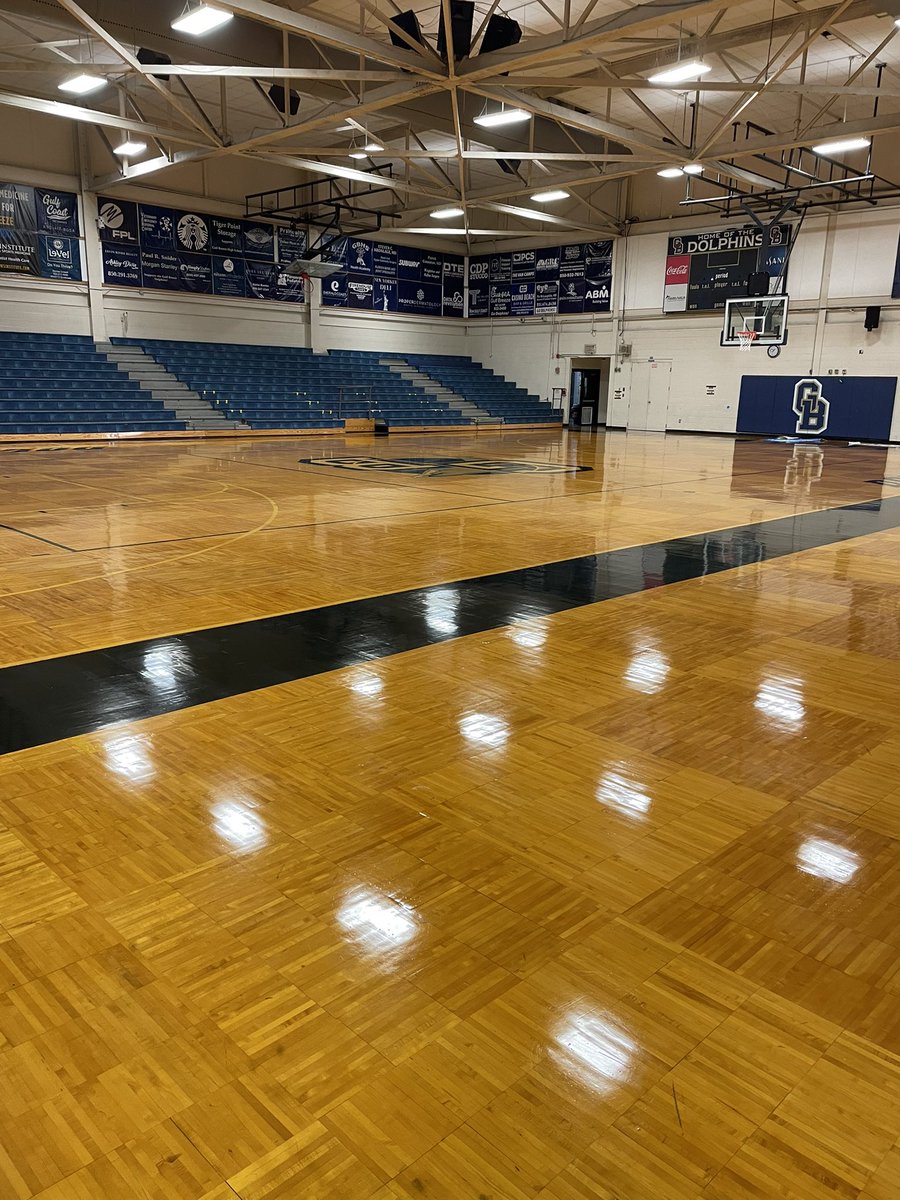 hoops_pensacola's tweet photo. ⏰4 more days
@InnisfreeHotels Pensacola Beach Basketball Tourney 
🏀 48 Teams 
🇺🇸11 different states 
💻https://t.co/Tc9VGlq5dZ https://t.co/eRHys7PVMM