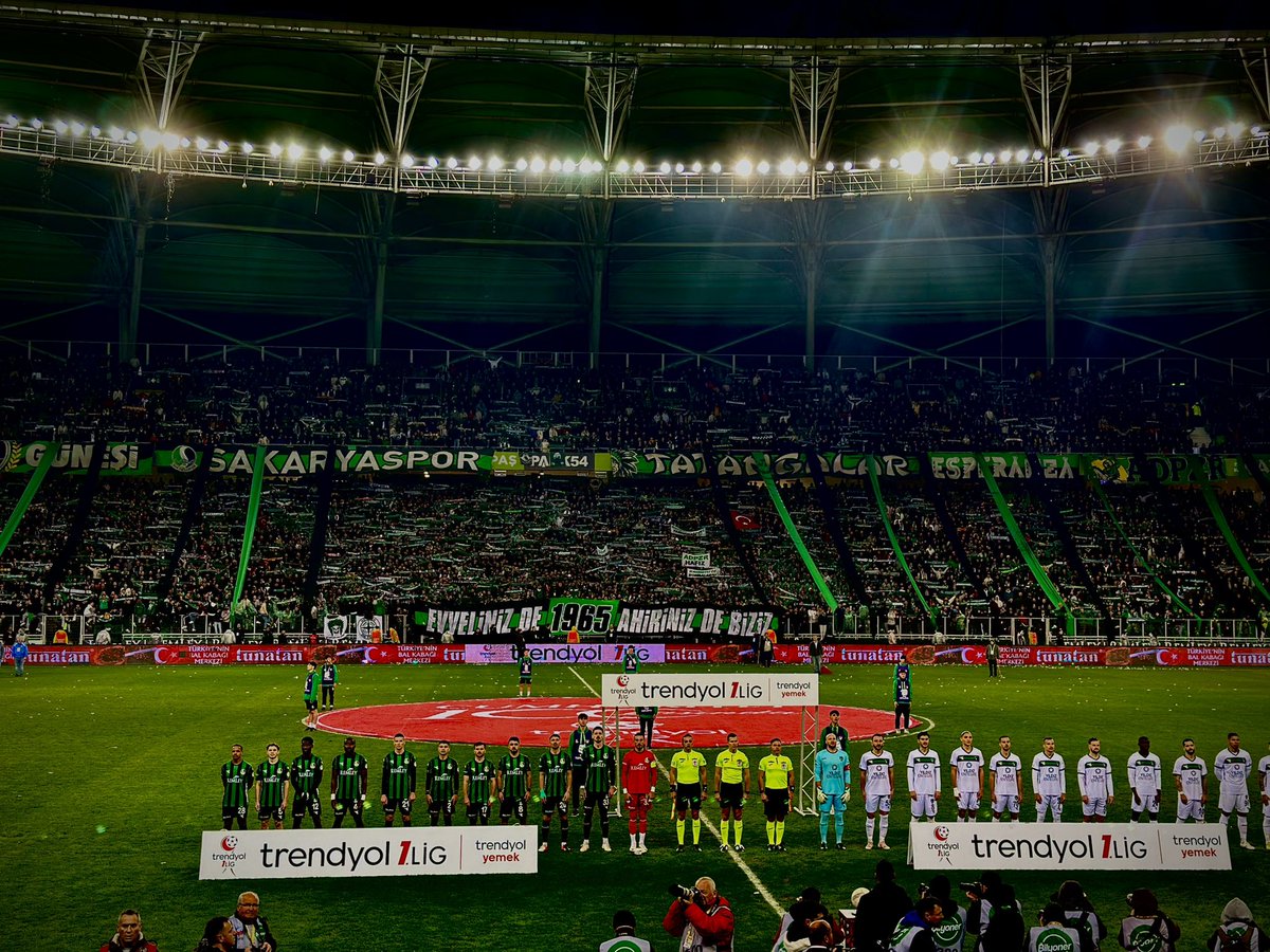 Soran olursa TATANGALAR dersiniz #Sakaryaspor