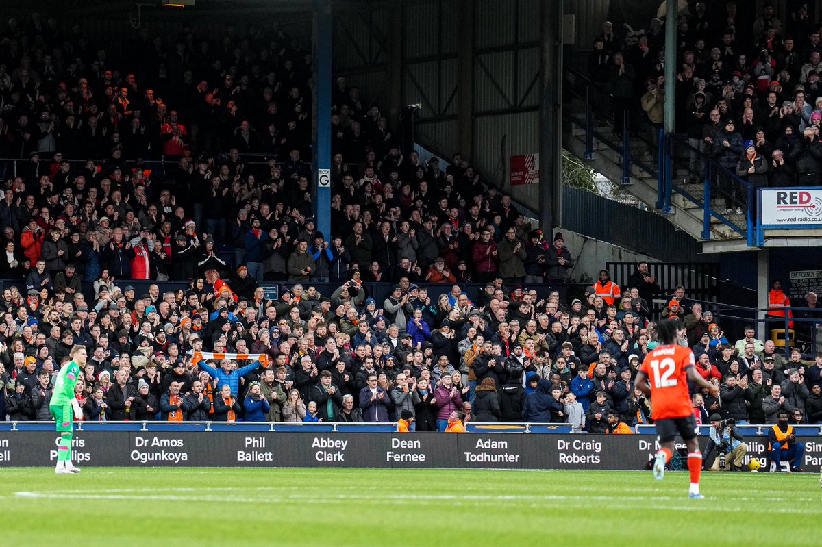 Phil Ballett
Abbey Clark
Dean Fernee
Adam Todhunter
Dr Craig Roberts
Dr Mufeed Ni'man
Philip Billing 
Simon Parsell 
Chris Phillips 
Dr Amos Ogunkoya

Heroes. 🧡
