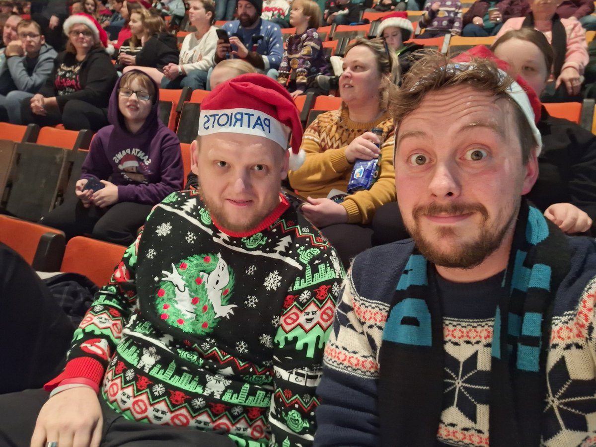 NathanHarrison9's tweet photo. #PatPack representing at the Christmas jumper game
#LetsGoPatriots
@PatpackPodcast
@PlymCityPatriot https://t.co/ger3sCX5f8
